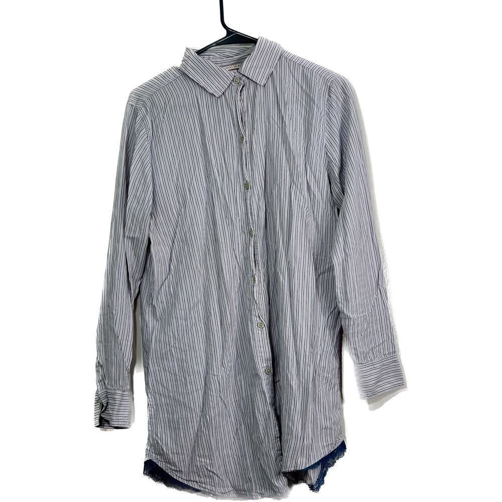 Victoria’s Secret button up blouse, women’s small,‎ pinstriped, roll cuff…